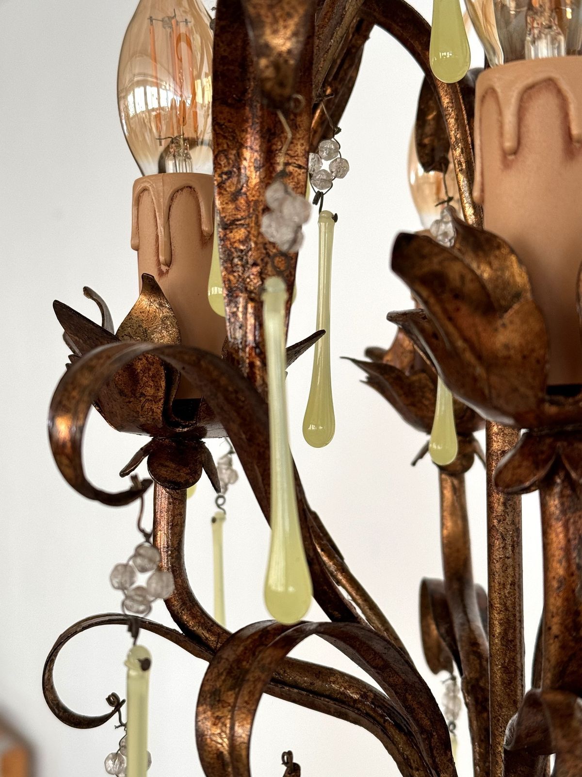 Italian Mid Century Murano Glass Gilt Chandelier With Yellow Glass Drops, 1960s photo vinterior