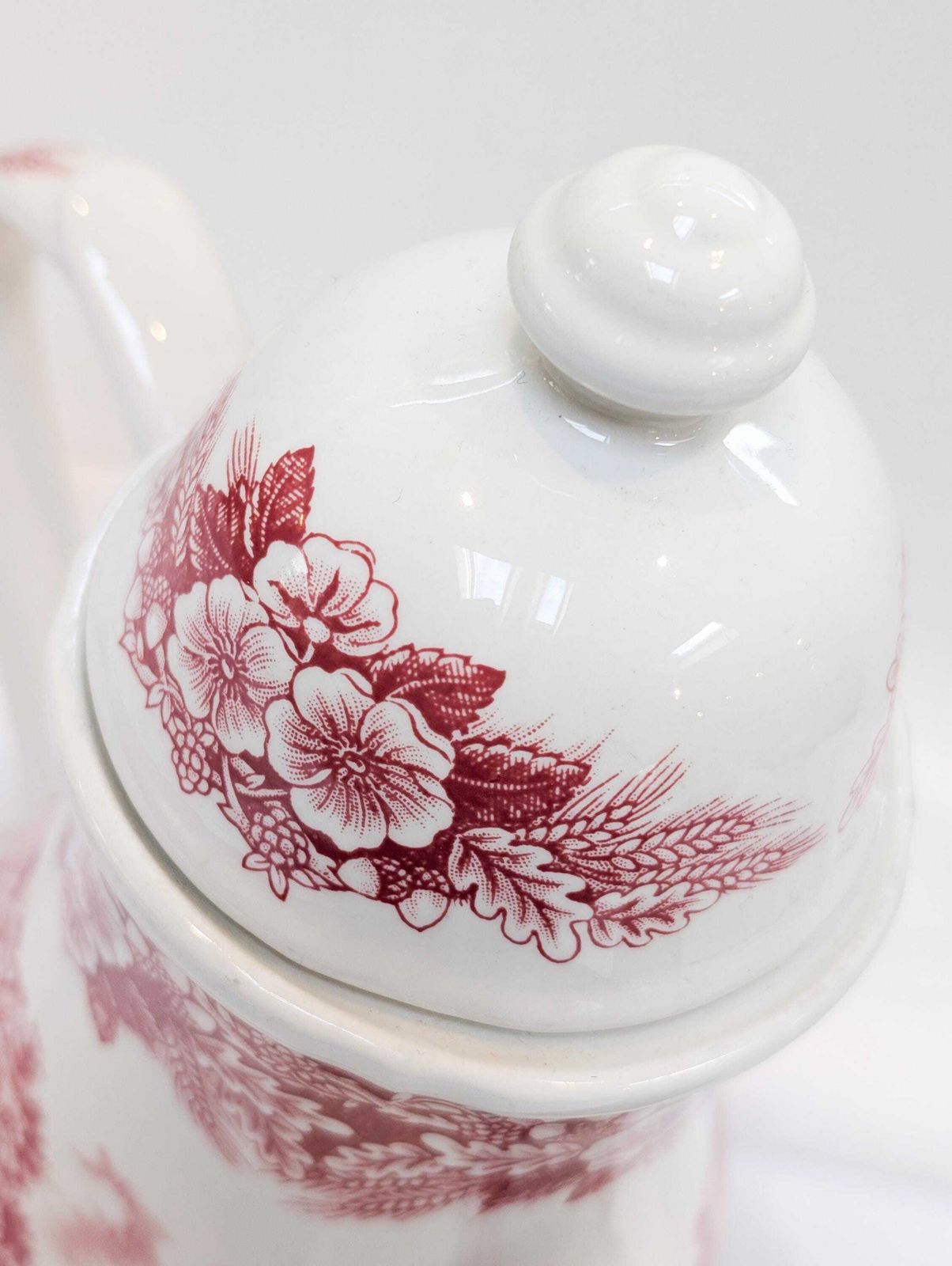 Vintage J Broadhurst From "The Constable Series Bicentennial "1776   1976" Pink & White Coffee Pot, Tea Pot, Antique. photo for sale