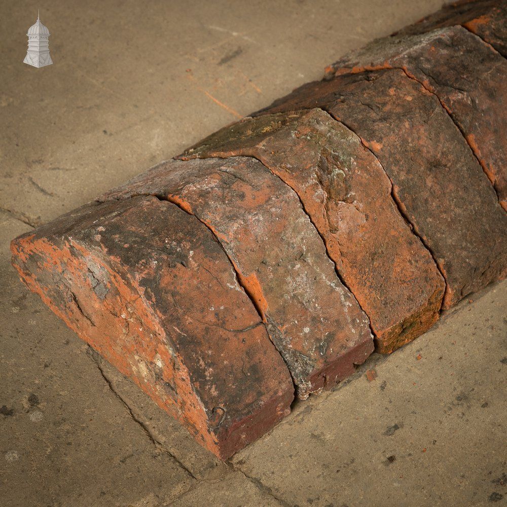 Saddleback Coping Bricks, Batch Of 190 Red Brick Copings   A Run Of 15 Metres photo vinterior