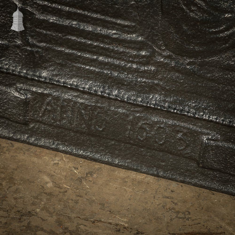 Large Fireback Reflector, Classical Relief Image photo 1050.0