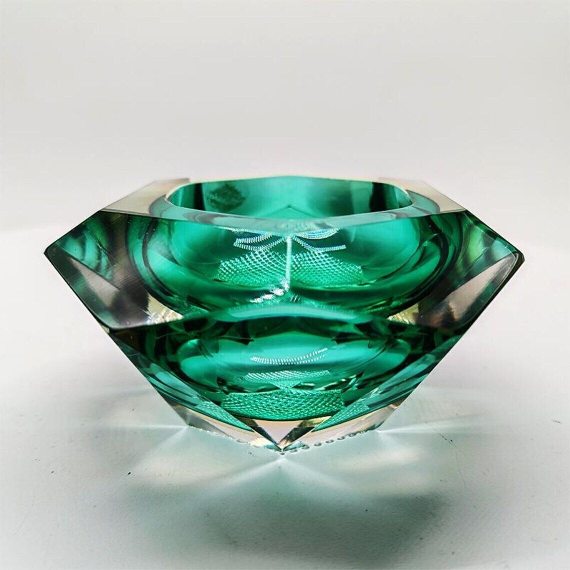 1960s Ashtray Or Catch All In Murano Glass By Flavio Poli For Seguso. Made In Italy. photo 240.0