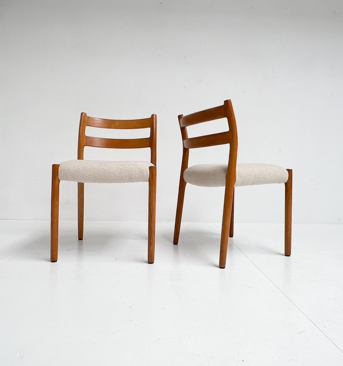 Set Re Upholstered Model 84 Chairs By Niels Otto Møller, 1960s photo furniture