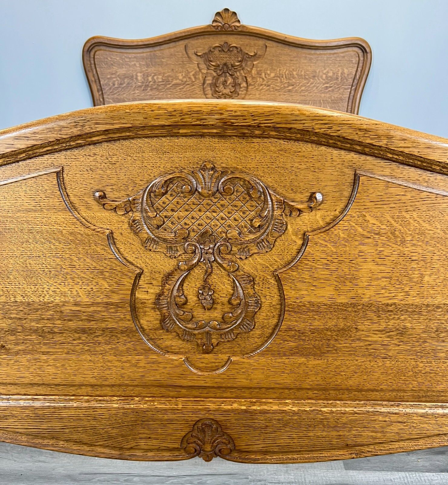 Double Bed Antique French Louis XV Carved Vintage – Lot 3667 photo for sale