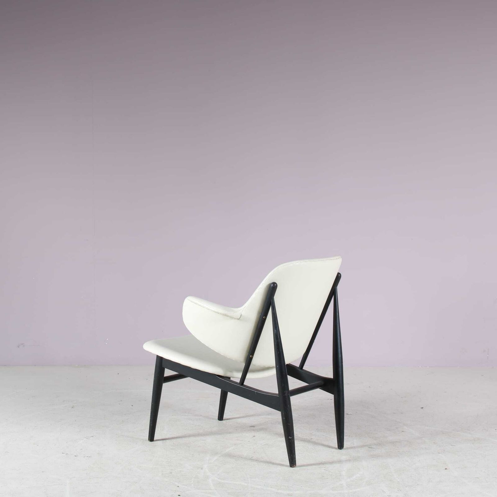 1950s “Shell Chair” By Ib Kofod Larsen For Christensen & Larsen, Denmark photo vinterior