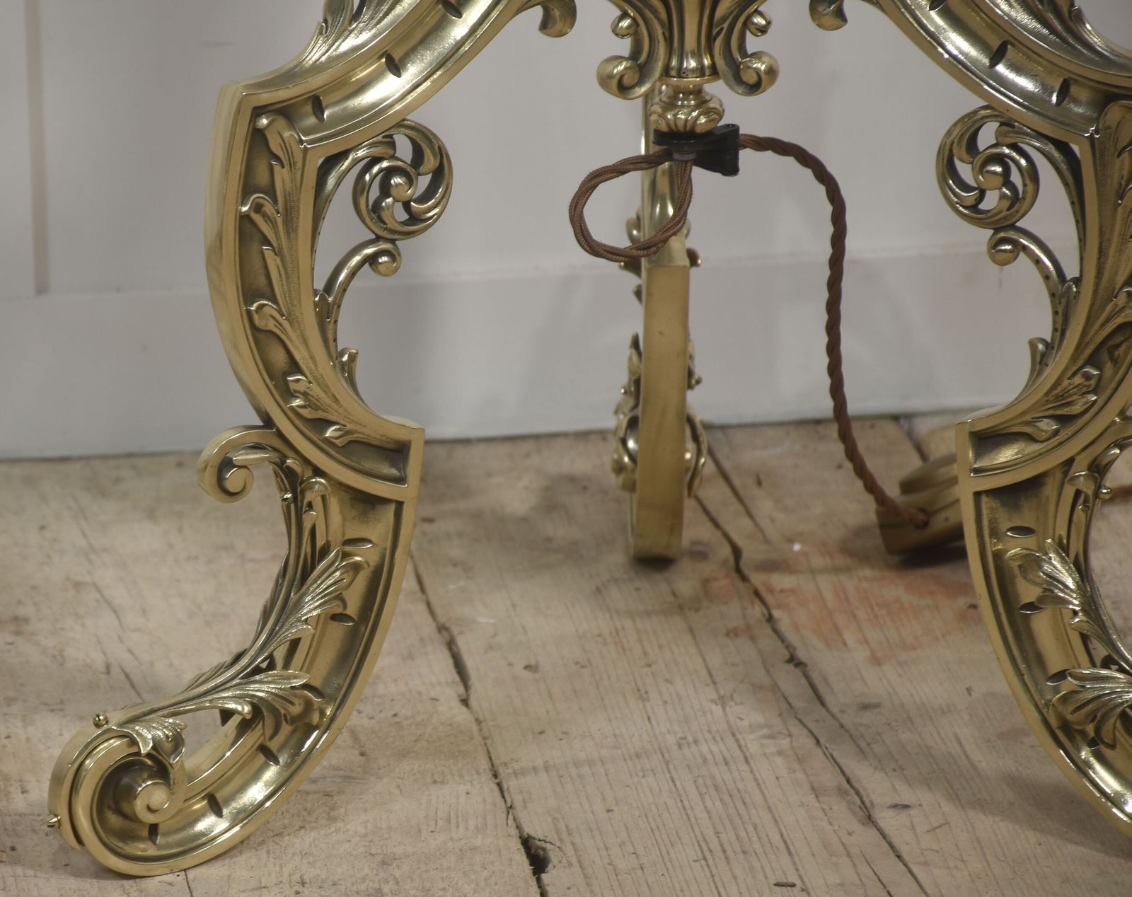 Pair Of 19th Century Telescopic Standard Lamps photo buy