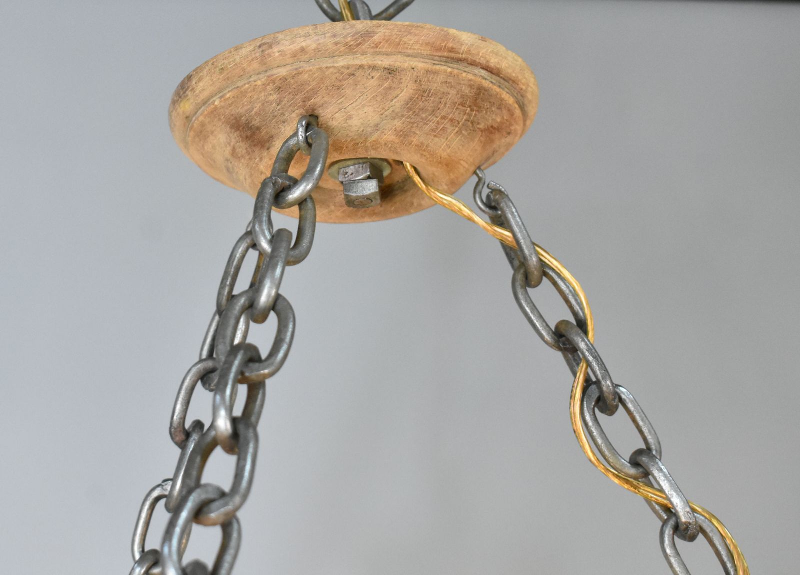 photo vintage Large French Chandelier In Oak Louis XVI Style With Six Arms