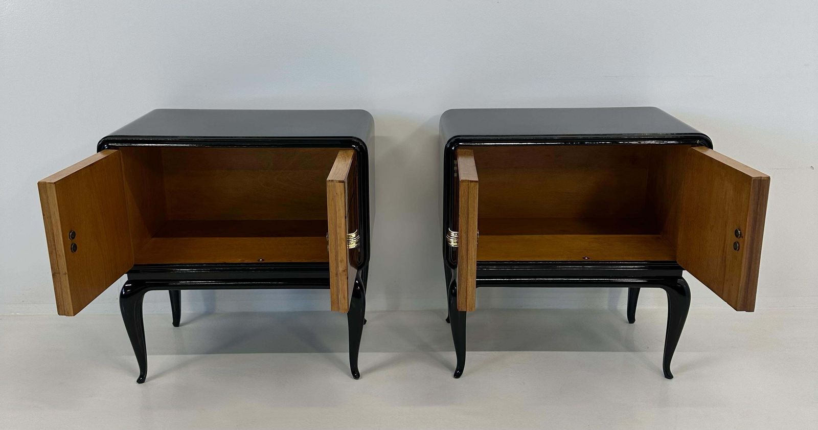 Italian Art Deco Nightstands In Maple, Gold Leaf And Black Lacquer, 1940s photo buy