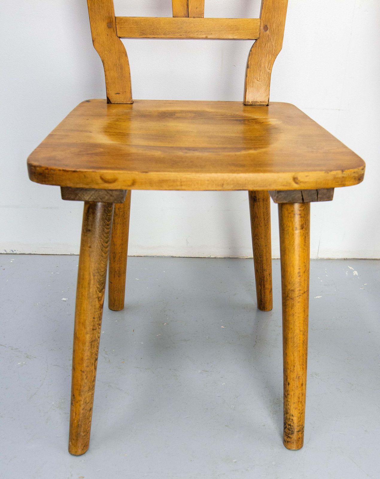 photo for sale Set Of Four Massive Oak Chairs With Hunting Crests France, Mid 20th Century