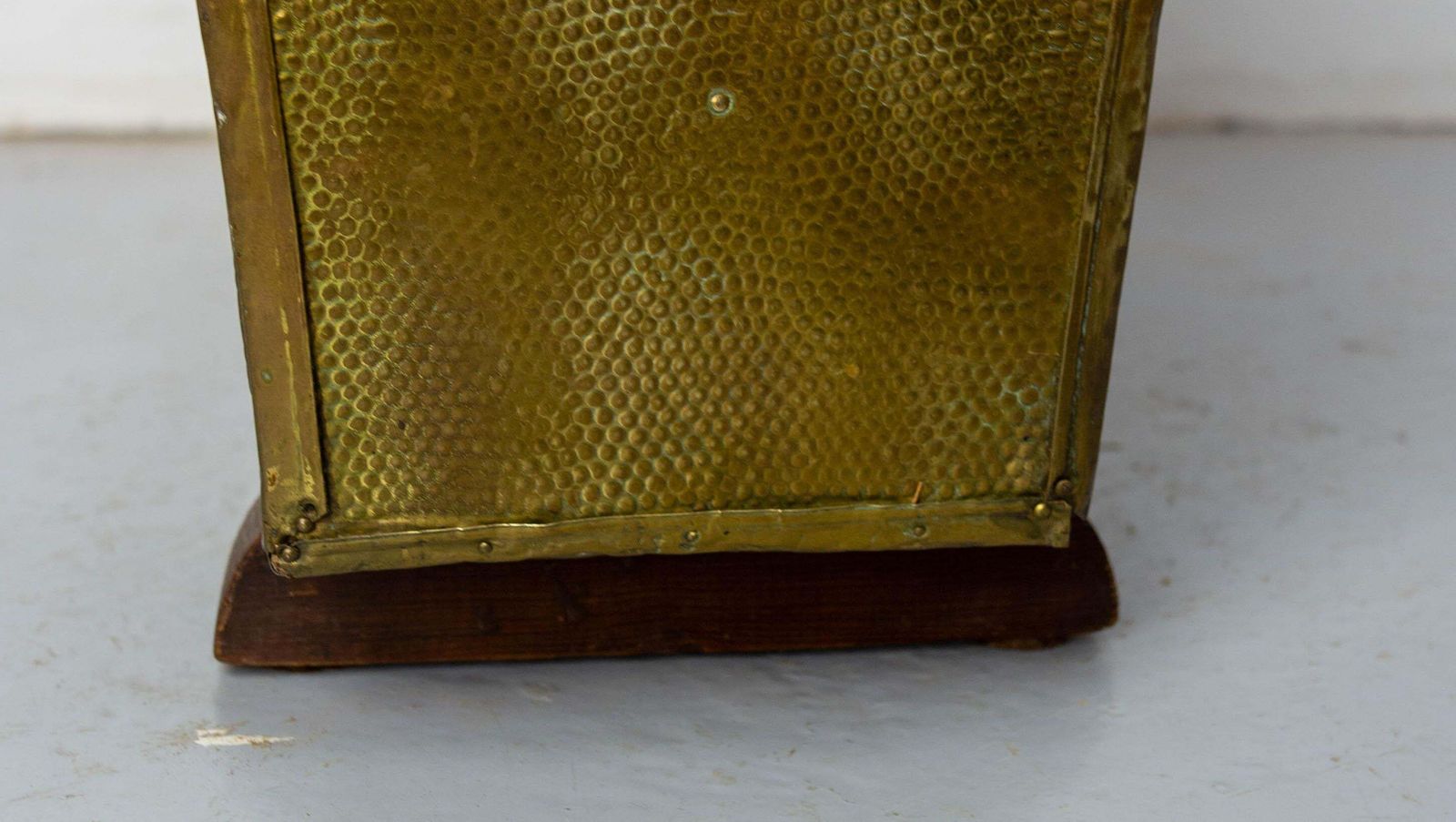 photo furniture French Magazine Rack Embossed Brass & Wood Representing Spanish Galleons C. 1960