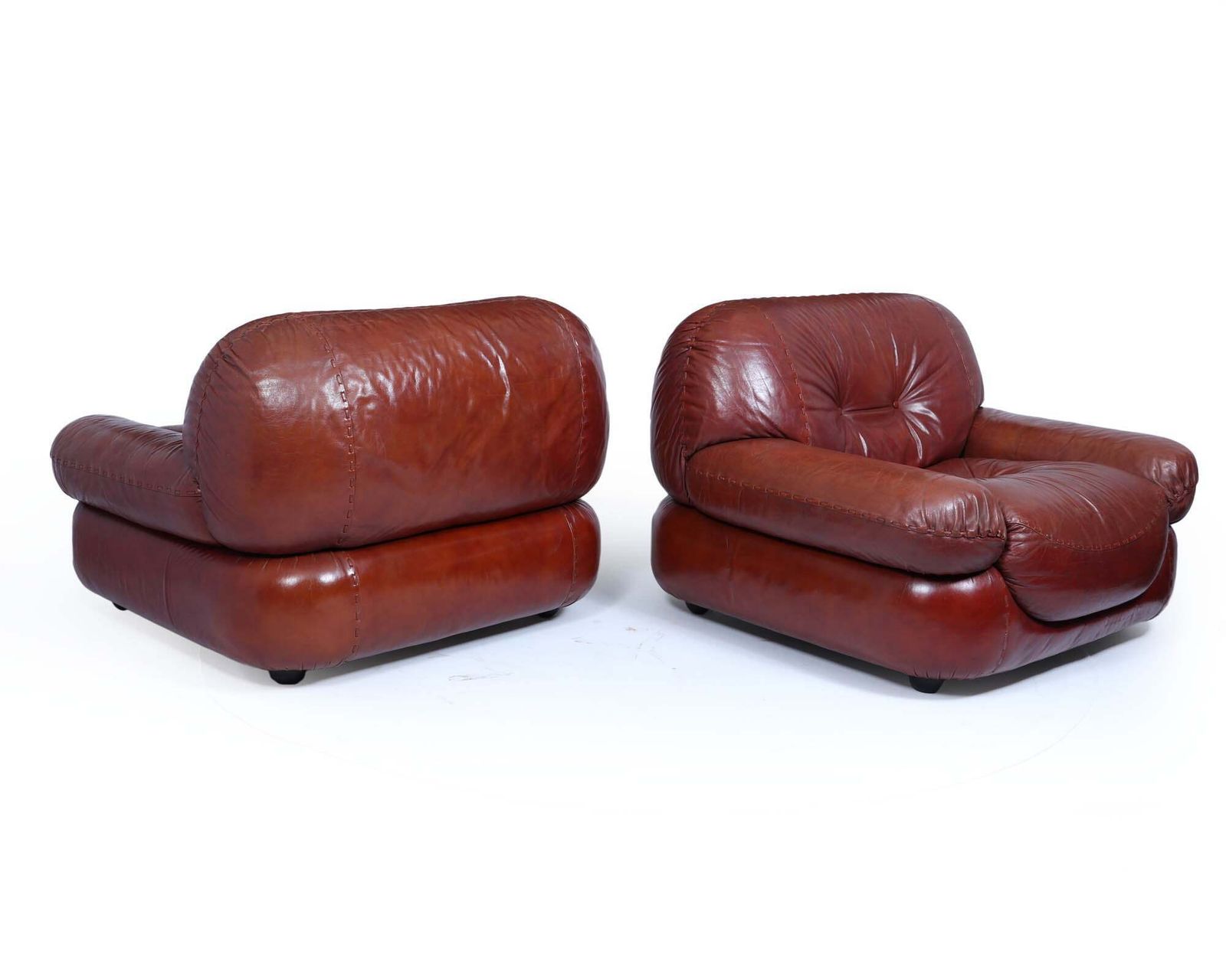 Pair Of Lounge Chairs In Leather By Sapporo For Mobil Girgi, Italy 1970