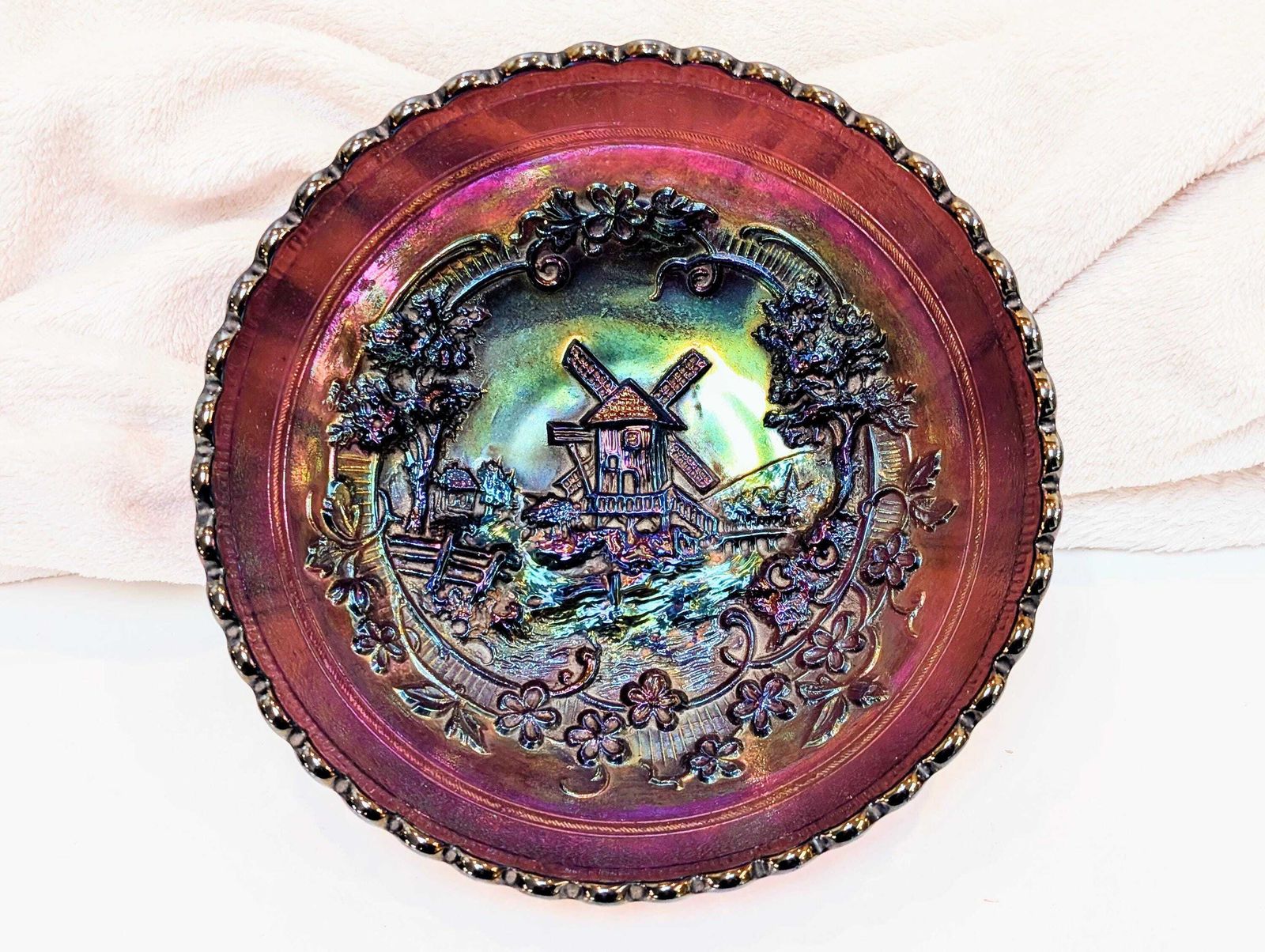 Antique Rare Colour Imperial Windmill Amethyst Carnival Glass Bowl   Design Circa 1915