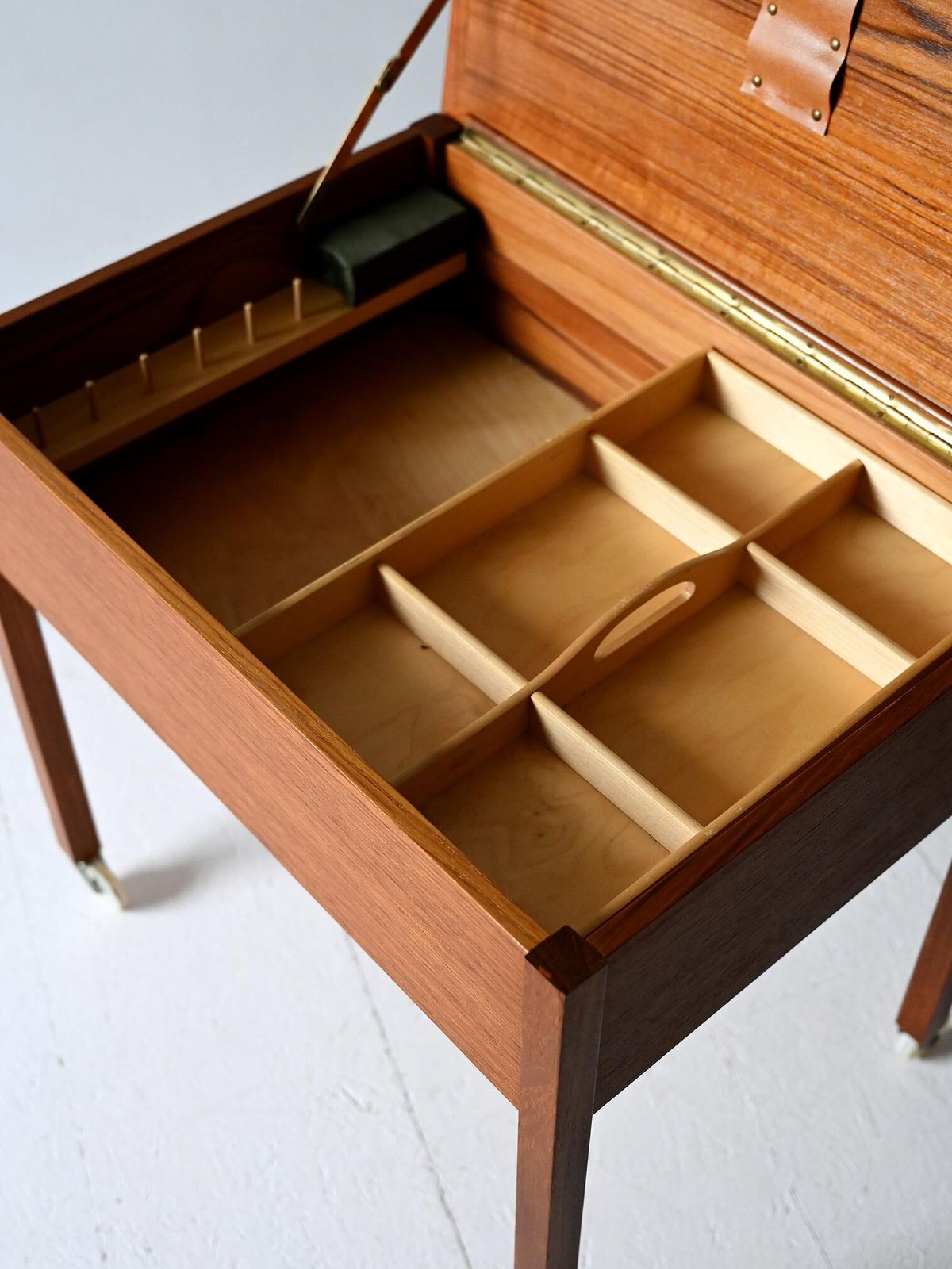photo furniture Scandinavian 1950s Teak Cabinet With Compartments