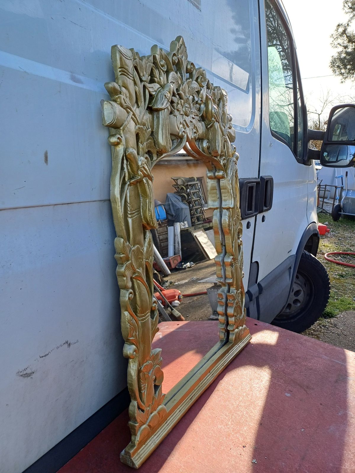 Home Decor Gilded Wood Mirror, Decorated With Sculpted Birds, Height: 89 Cm, Length And Width: 61 Cm By 6 Cm, Weight: 6 Kg, Very Good Condition, photo