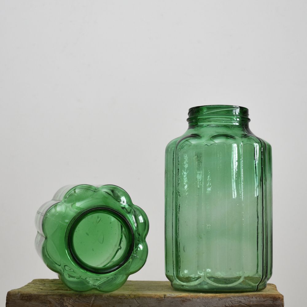 Ribbed Hungarian Vintage Storage Jar Vase – Green