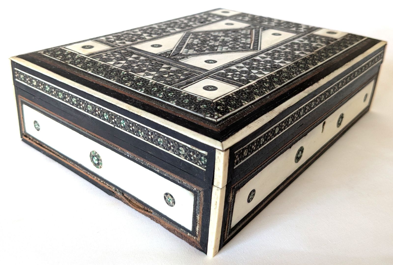 500.0 Antique Islamic Anglo Indian Sadeli Micro Mosaic Jewellery Box photo