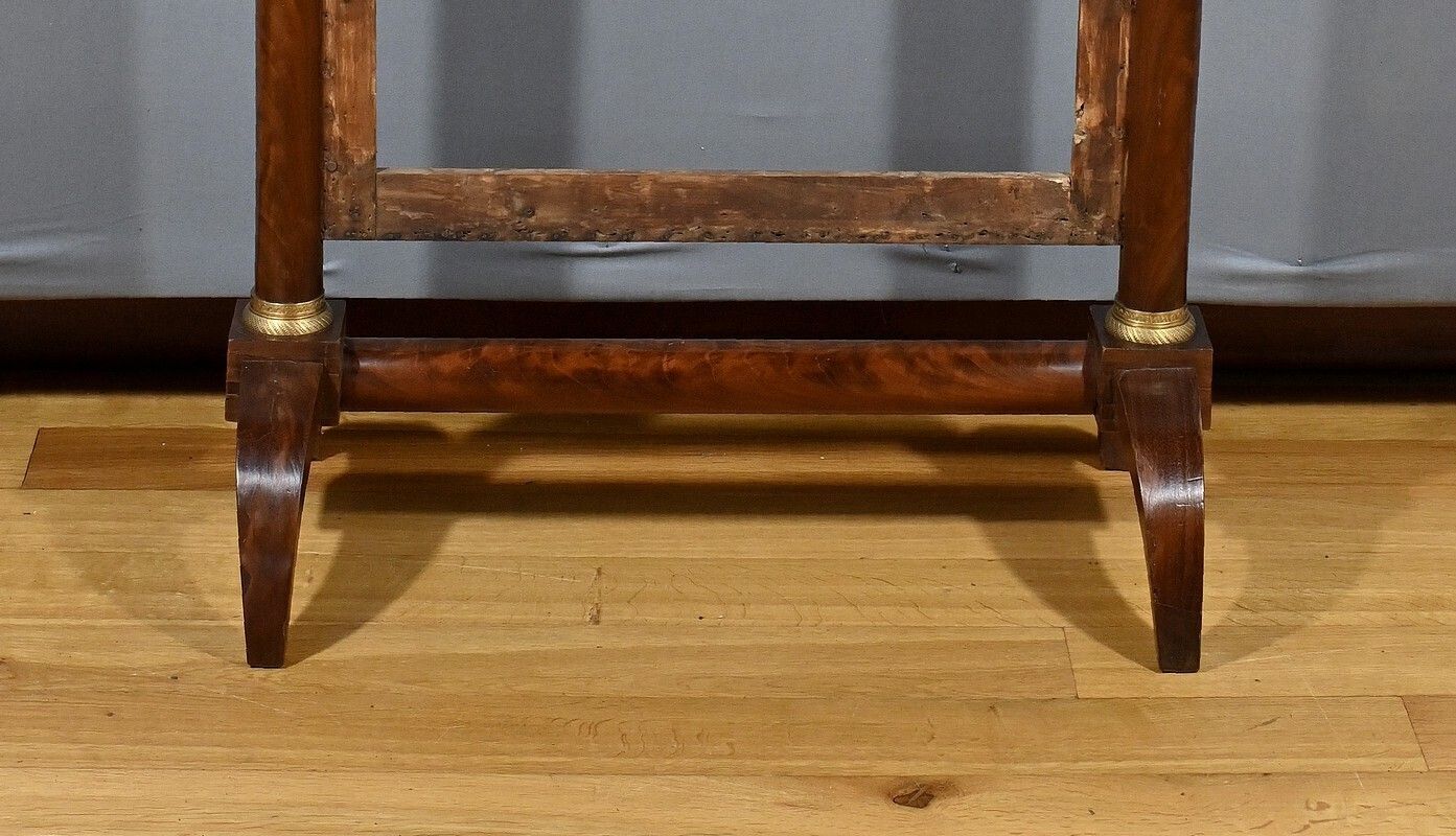 photo furniture Mahogany Fireplace Screen, Empire Period – Early 19th Century