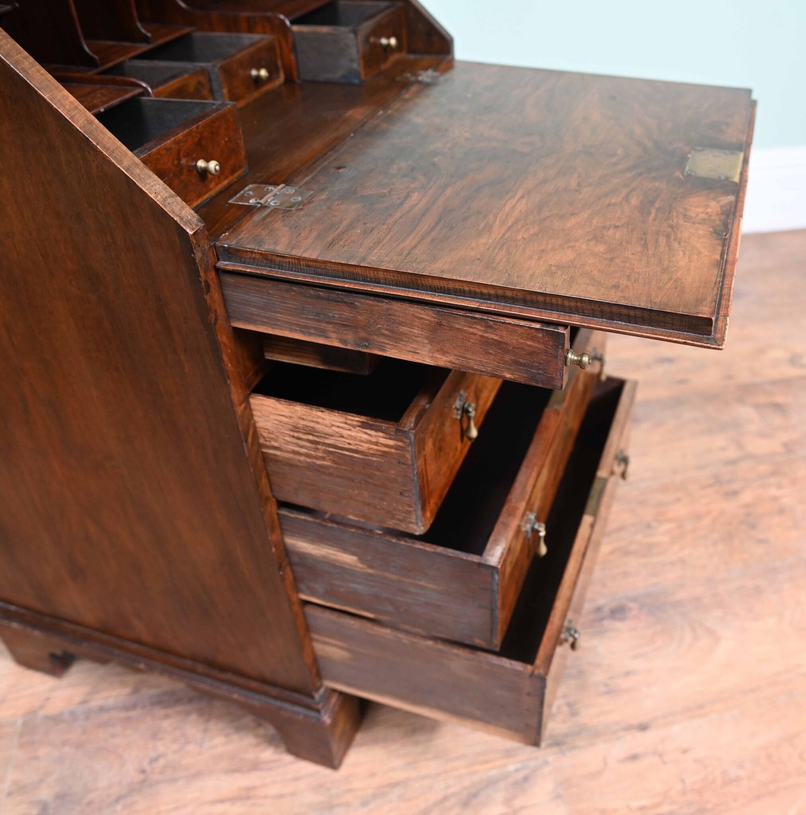 photo furniture Victorian Bureau Desk Walnut Antique Writing Table 1890