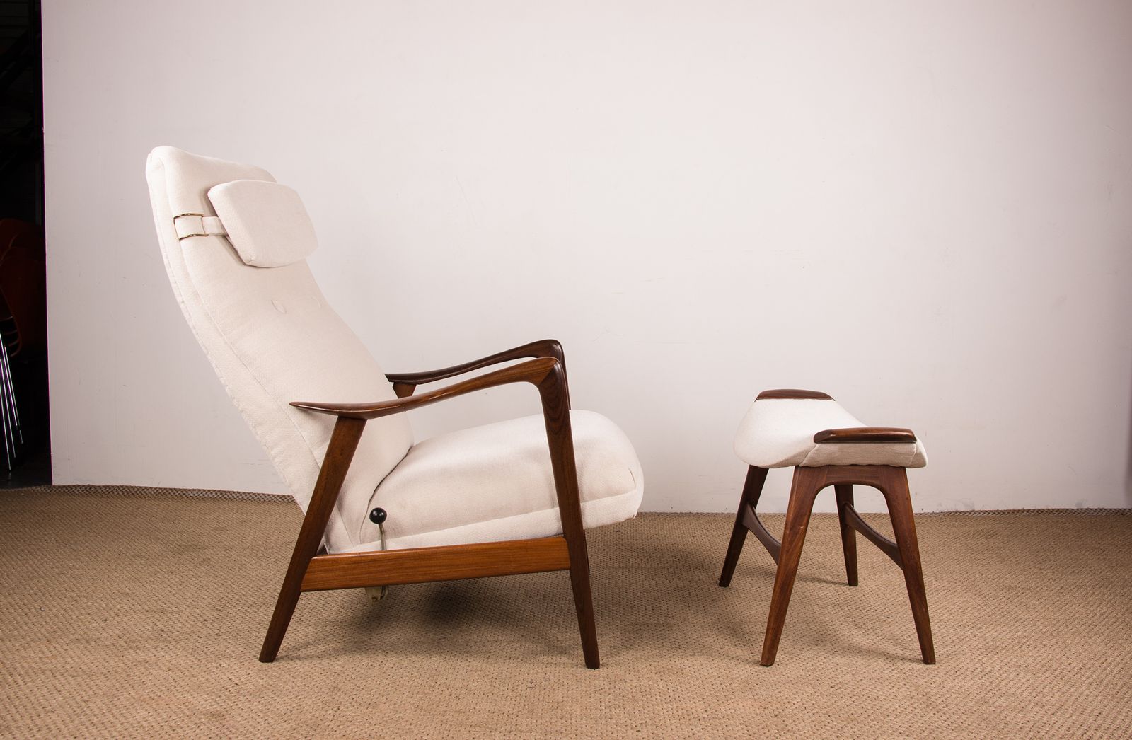 Large Scandinavian Armchair By Folke Ohlsson For Westnofa 1960 photo Furniture