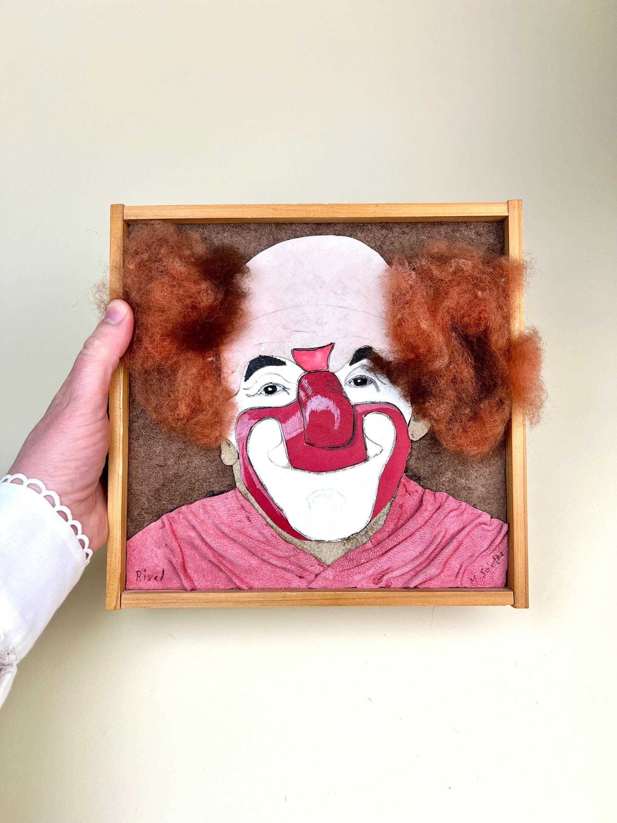 Original Clown Portrait Framed Picture, Circus Folk Art. photo vintage