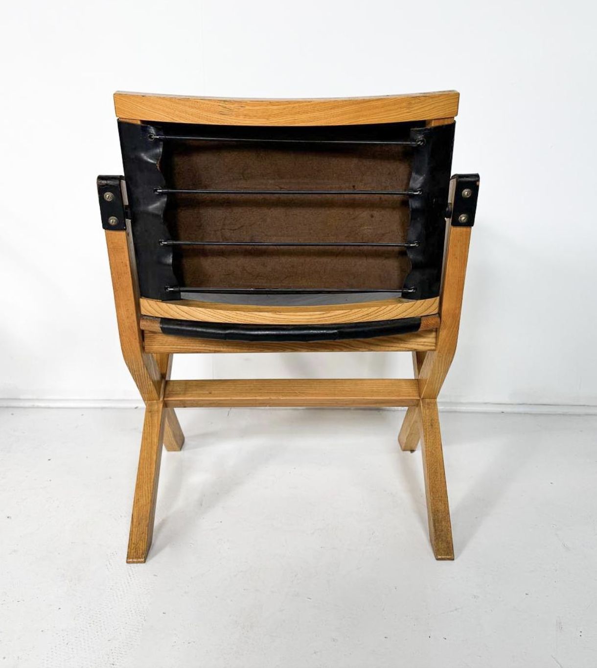 Mid Century Set Of 8 Kiu Armchairs By Luxoritalia, Ash Wood And Leather photo vinterior