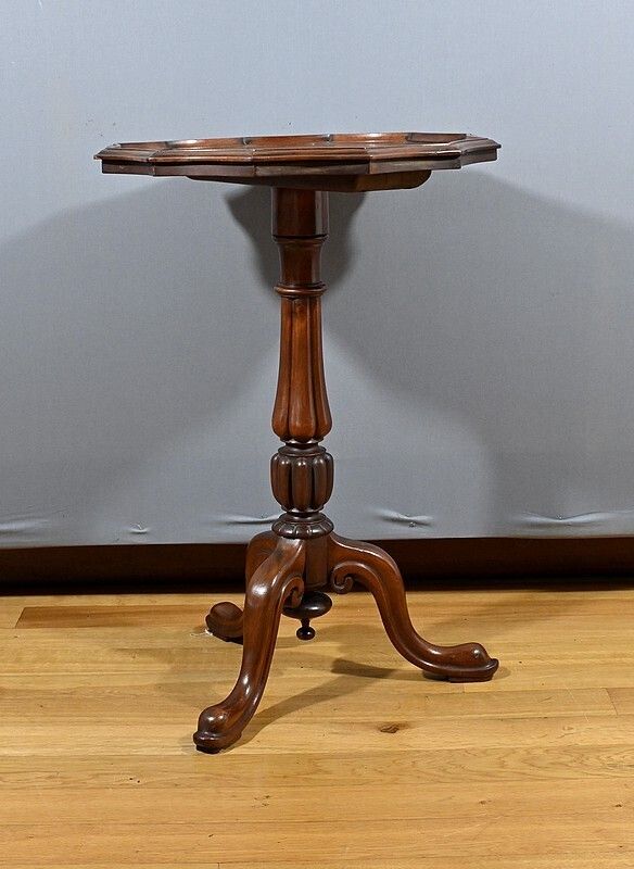 photo for sale Mahogany Tripod Pedestal Table, Louis Philippe Style – 2nd Half Of The 19th Century
