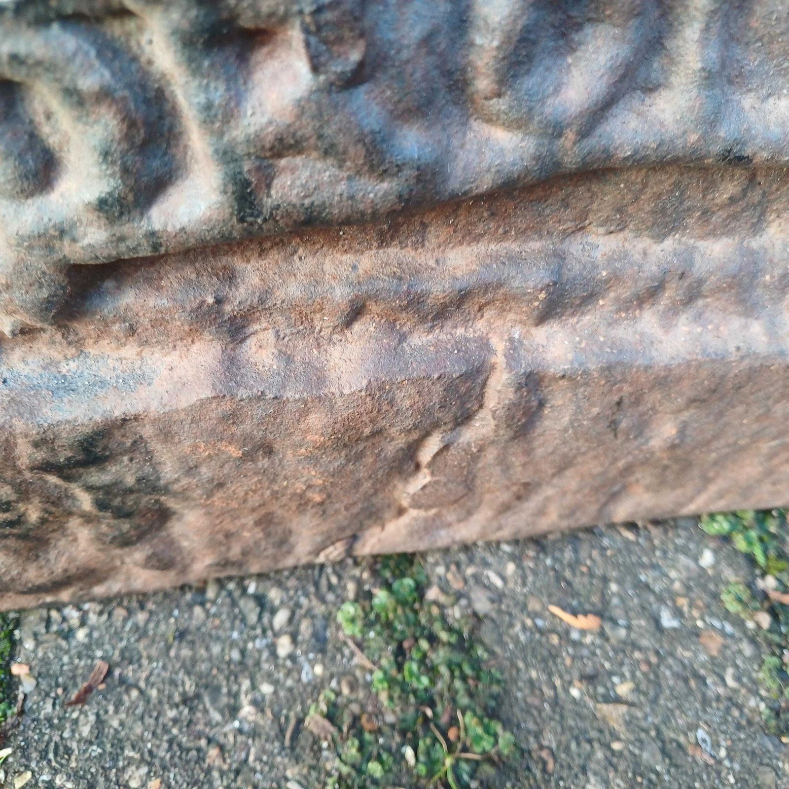 Huge Breathtaking 53 Kg Solid Iron Fire Back Historical Aesthetics 'God And My Right' 17th Or 18th Century photo furniture