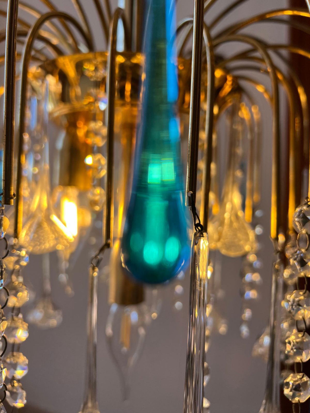 1077.0 Grace Kelly's Tears Murano Chandelier 1980s photo