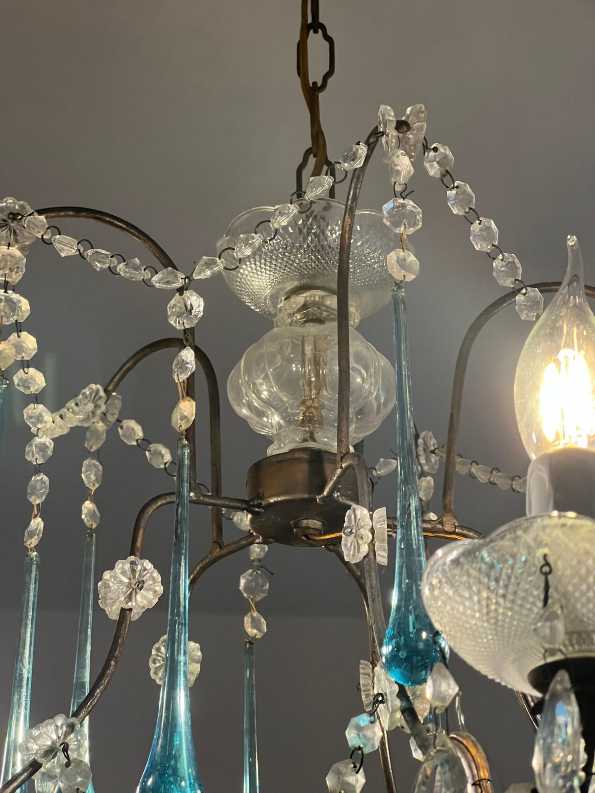 Greta Garbo's Tears Murano Chandelier 1980s photo vintage