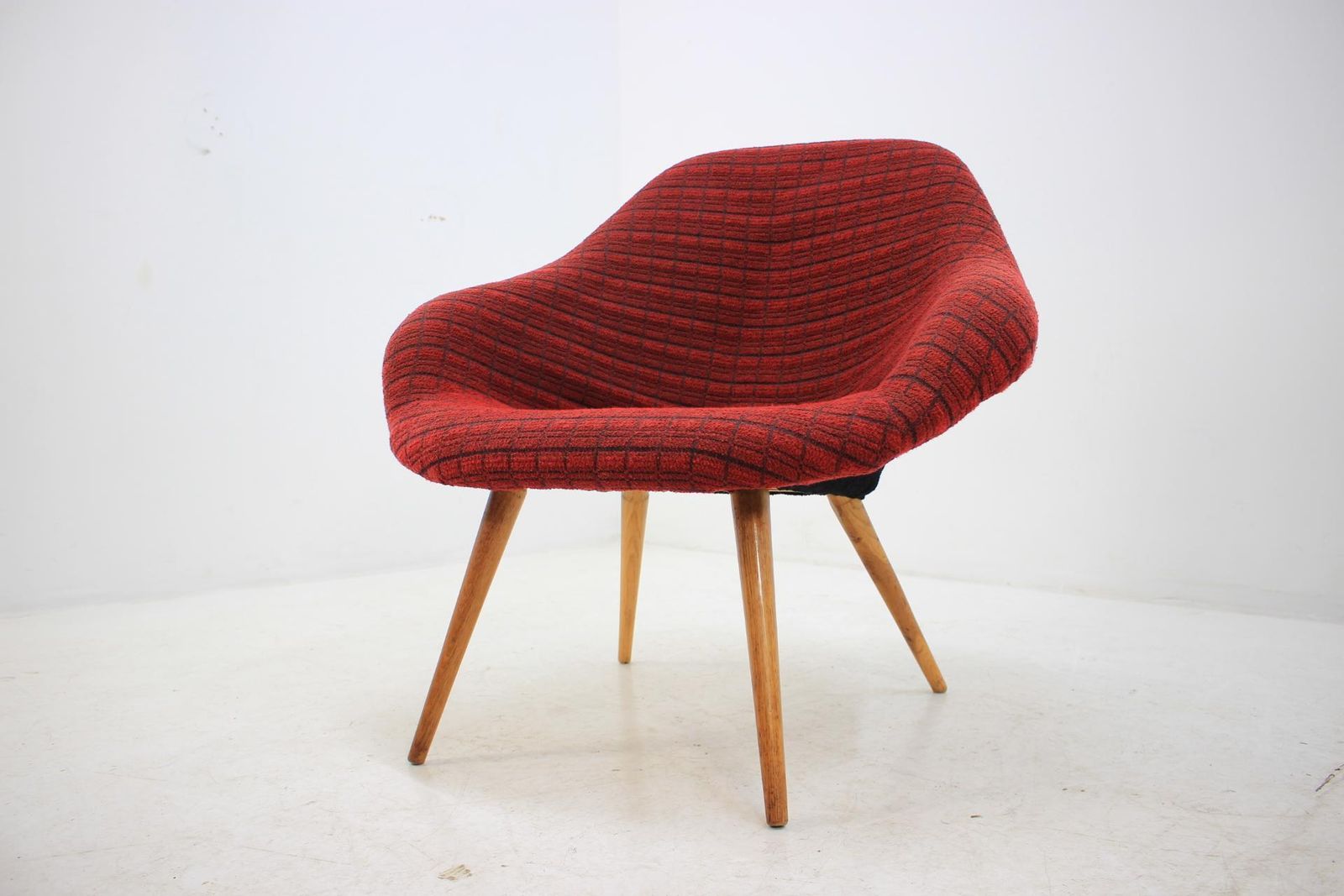 Set Of Three Fiberglass Armchairs By František Jirák, 1970s photo vintage