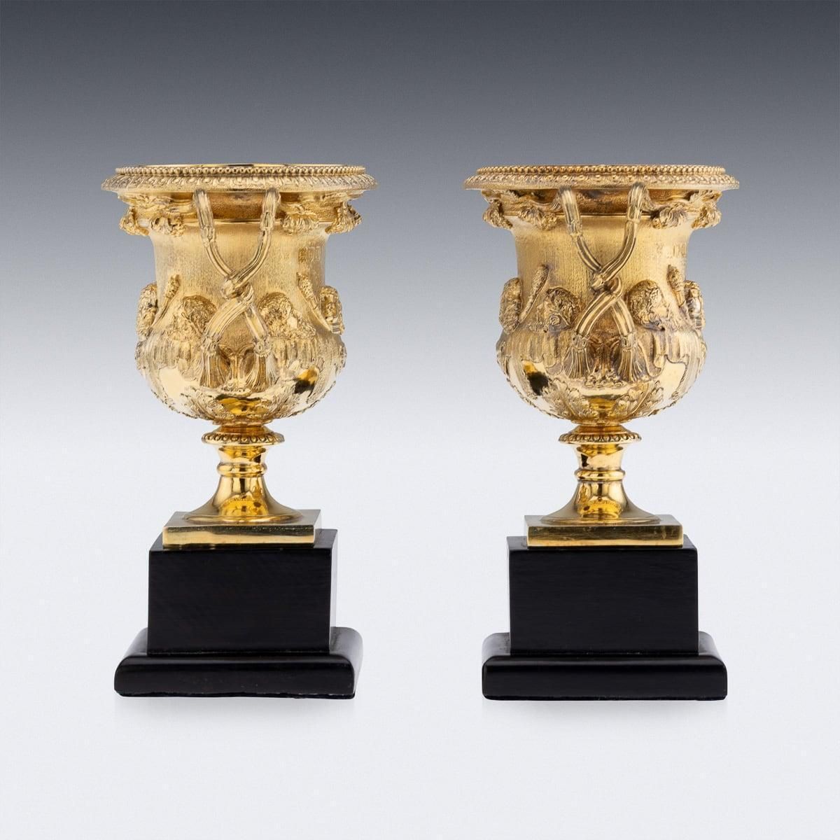 20th Century British Pair Of Solid Silver Gilt Warwick Vases, Asprey C.1914 photo Home Decor