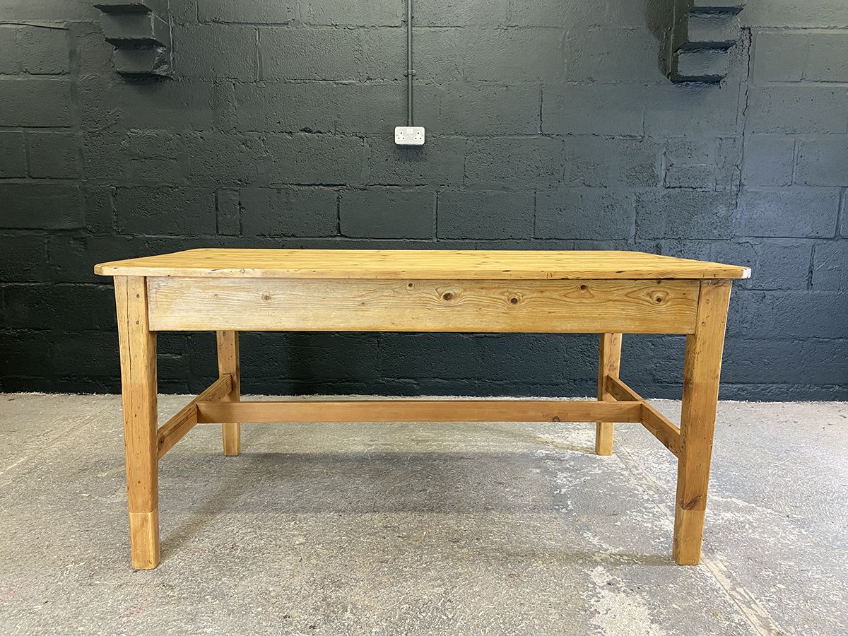 Dorset Farmhouse Pine Kitchen Table photo furniture