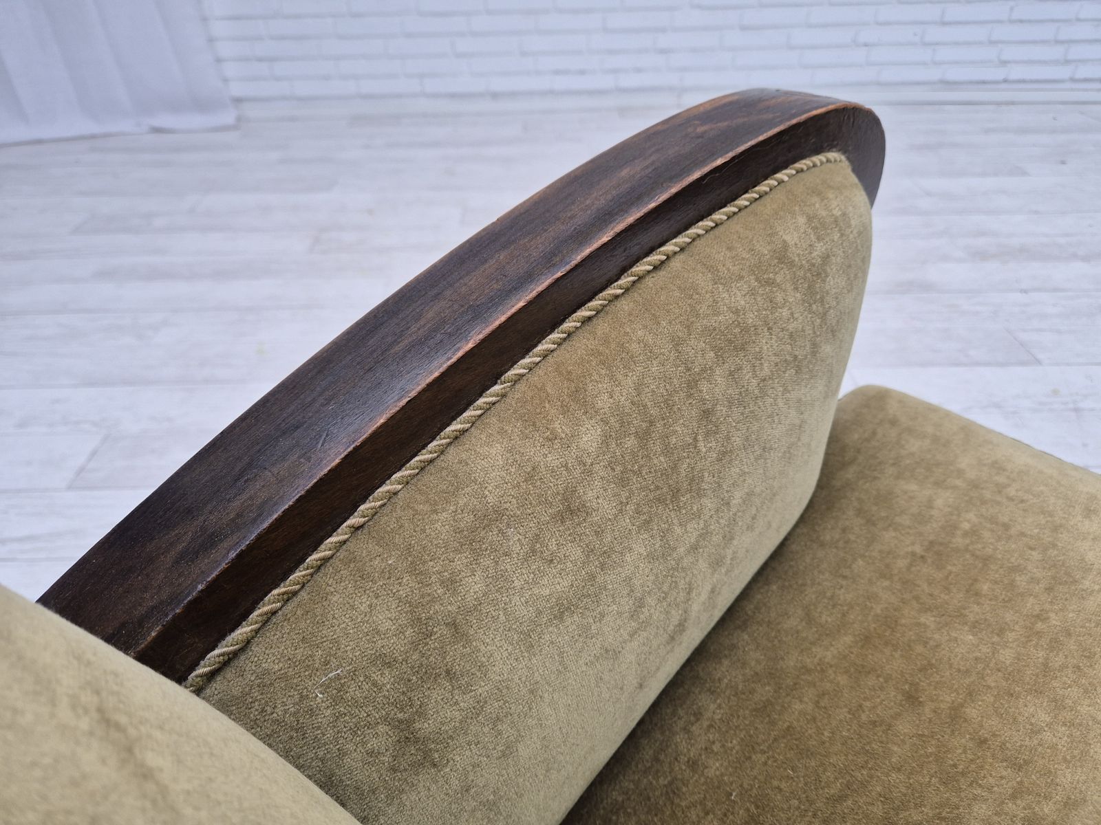 photo vinterior 1950s, Danish Relax Armchair, Green Furniture Velour, Beech Wood.