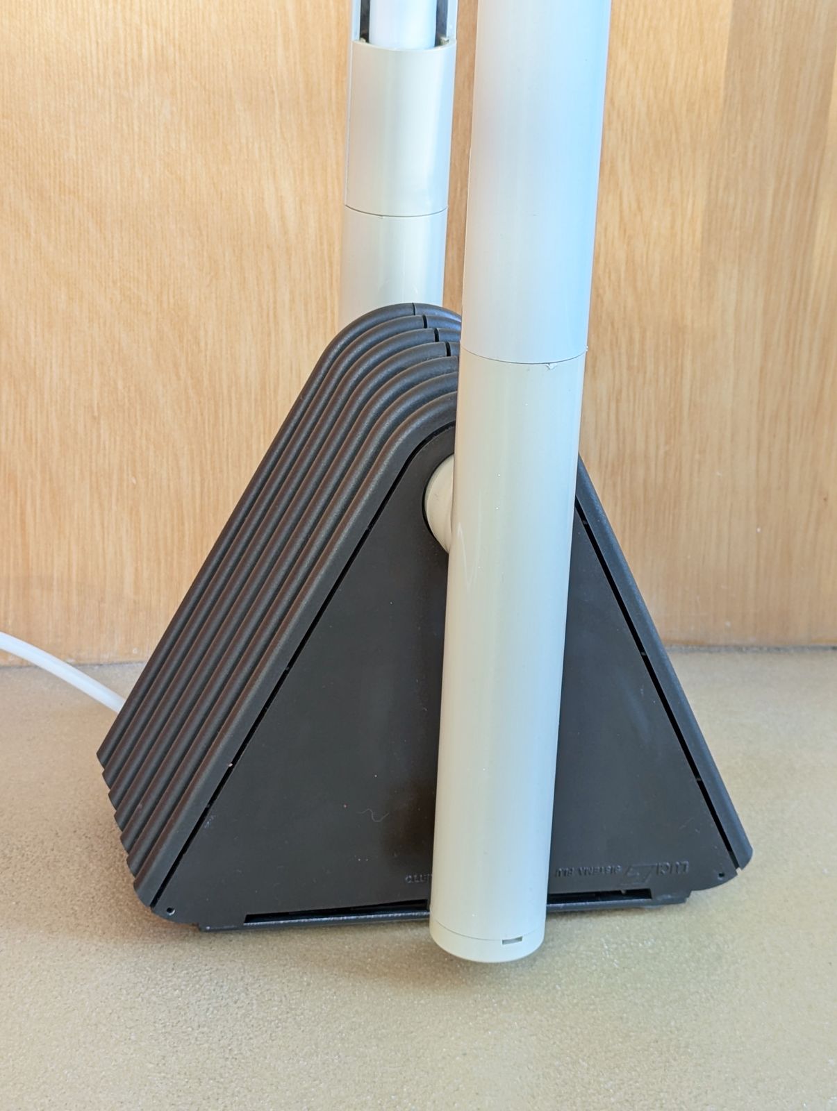 Grey Metal & Plastic 1980s Adjustable Ceiling Lamp Or Floor Lamp Sistema Flu By Bonetto For Luci photo buy