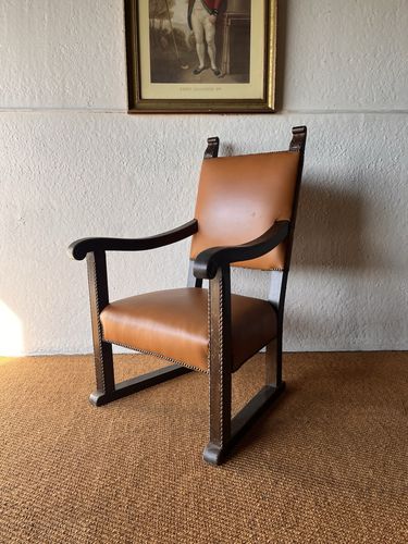 306.0 Large Antique Arts & Crafts Solid Oak Antique Tan Leather Queen Throne Arm Chair photo