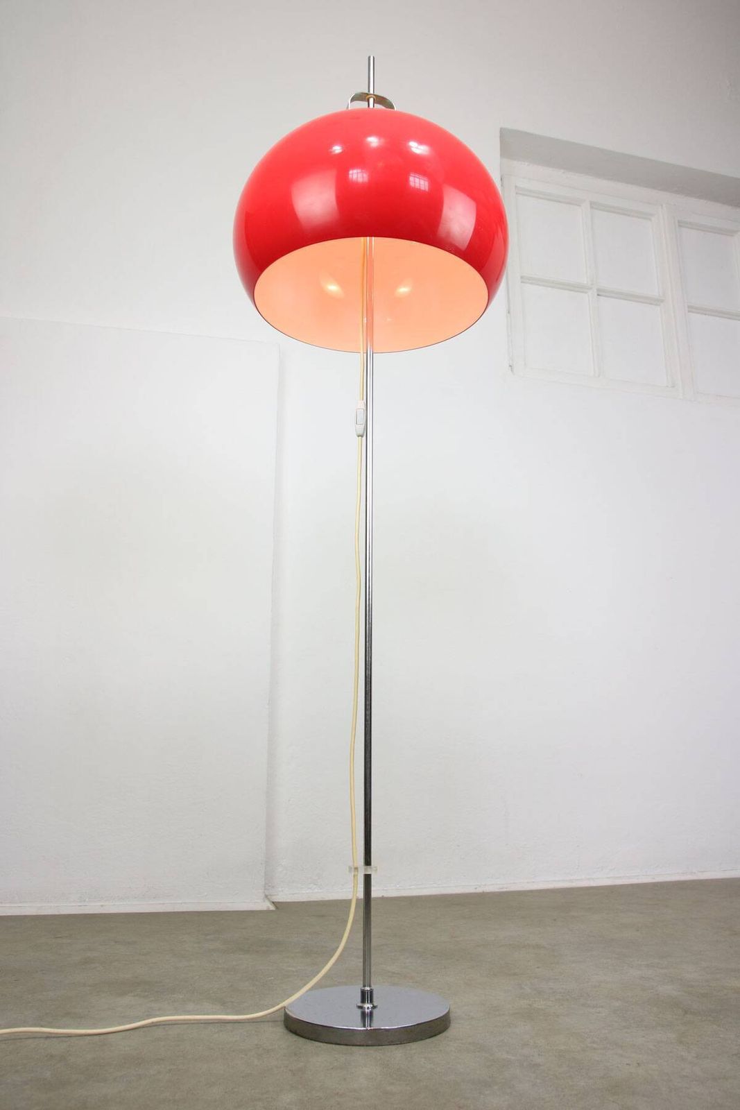 Large Space Age Lucerna Floor Lamp By Luigi Massoni For Guzzini, 1960s photo vintage