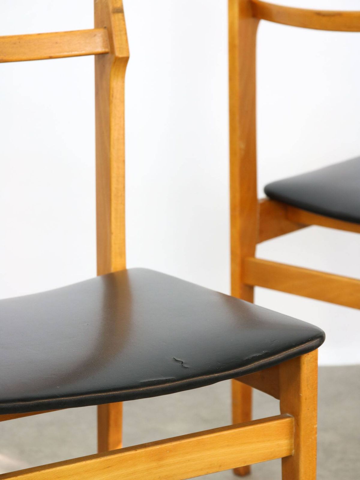 photo furniture Vintage Chairs In The Style Of Gio Ponti, 1970, Set Of 4