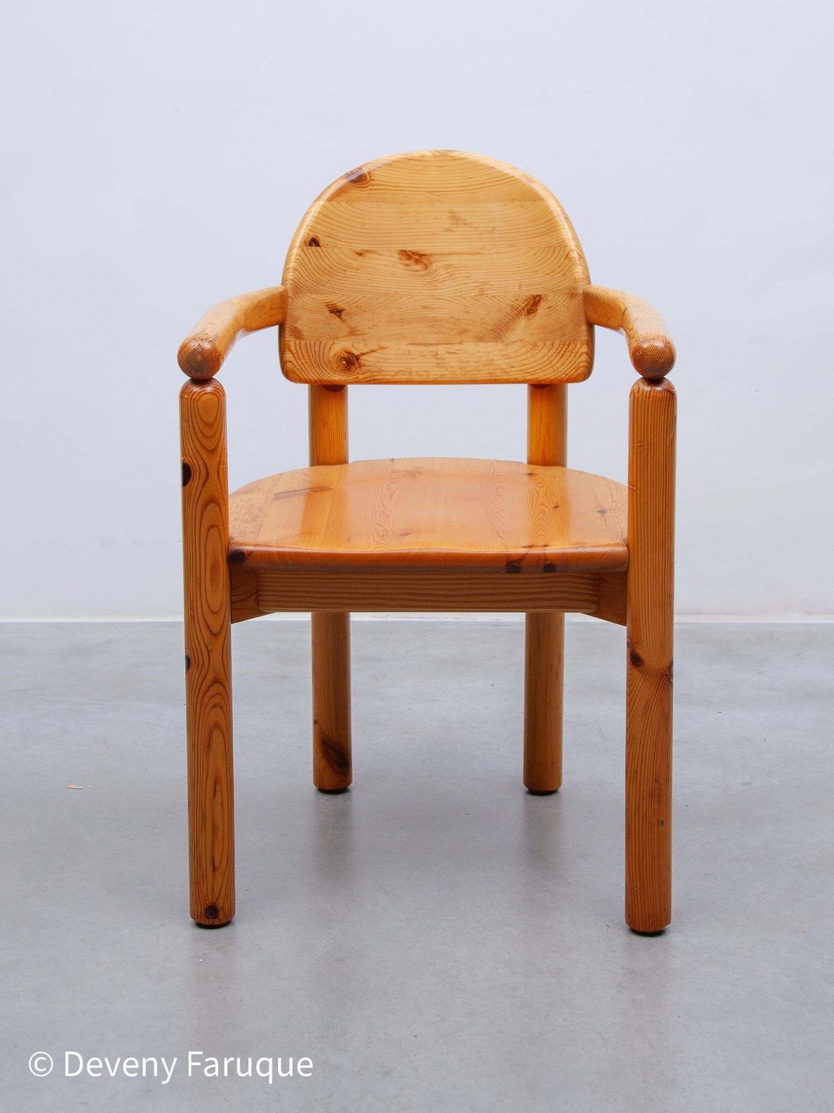 Set Of Two Solid Pine Side Arm Chairs By Rainer Daumiller For Hirtshals, 1970s photo vintage