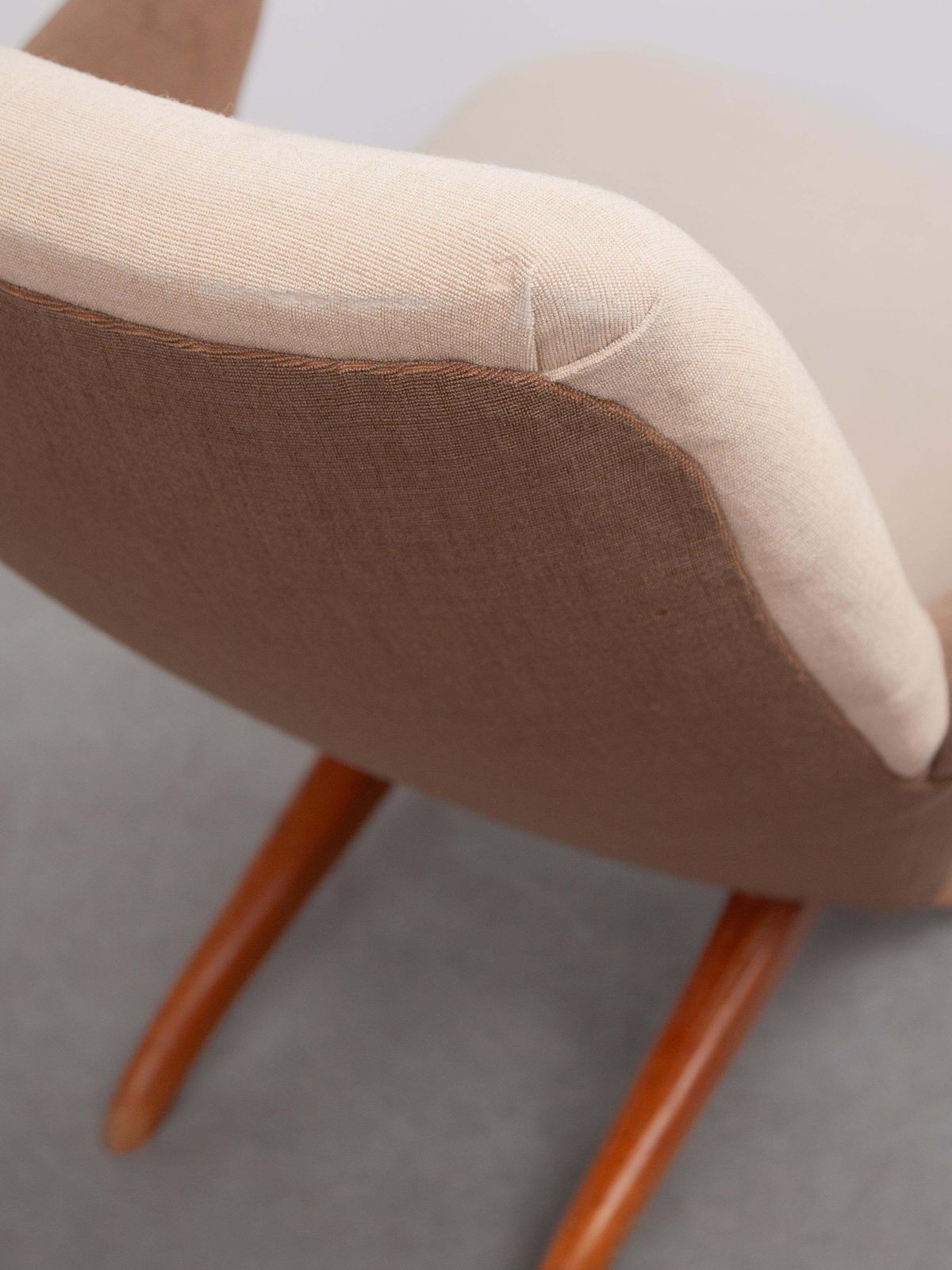 3443.0 Penguin Lounge Arm Chair By Theo Ruth For Dutch Manufacturer Artifort photo