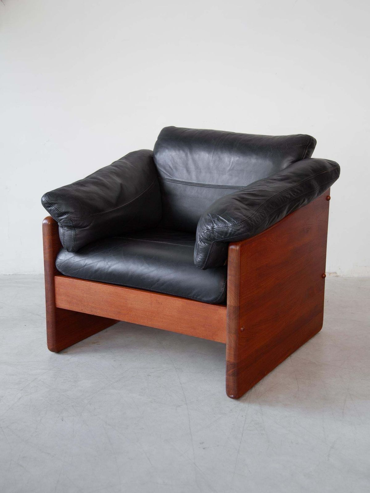 A. Mikael Laursen & Søn, Modern Brutalist Solid Teak Set Of Two Lounge Chairs photo vinterior