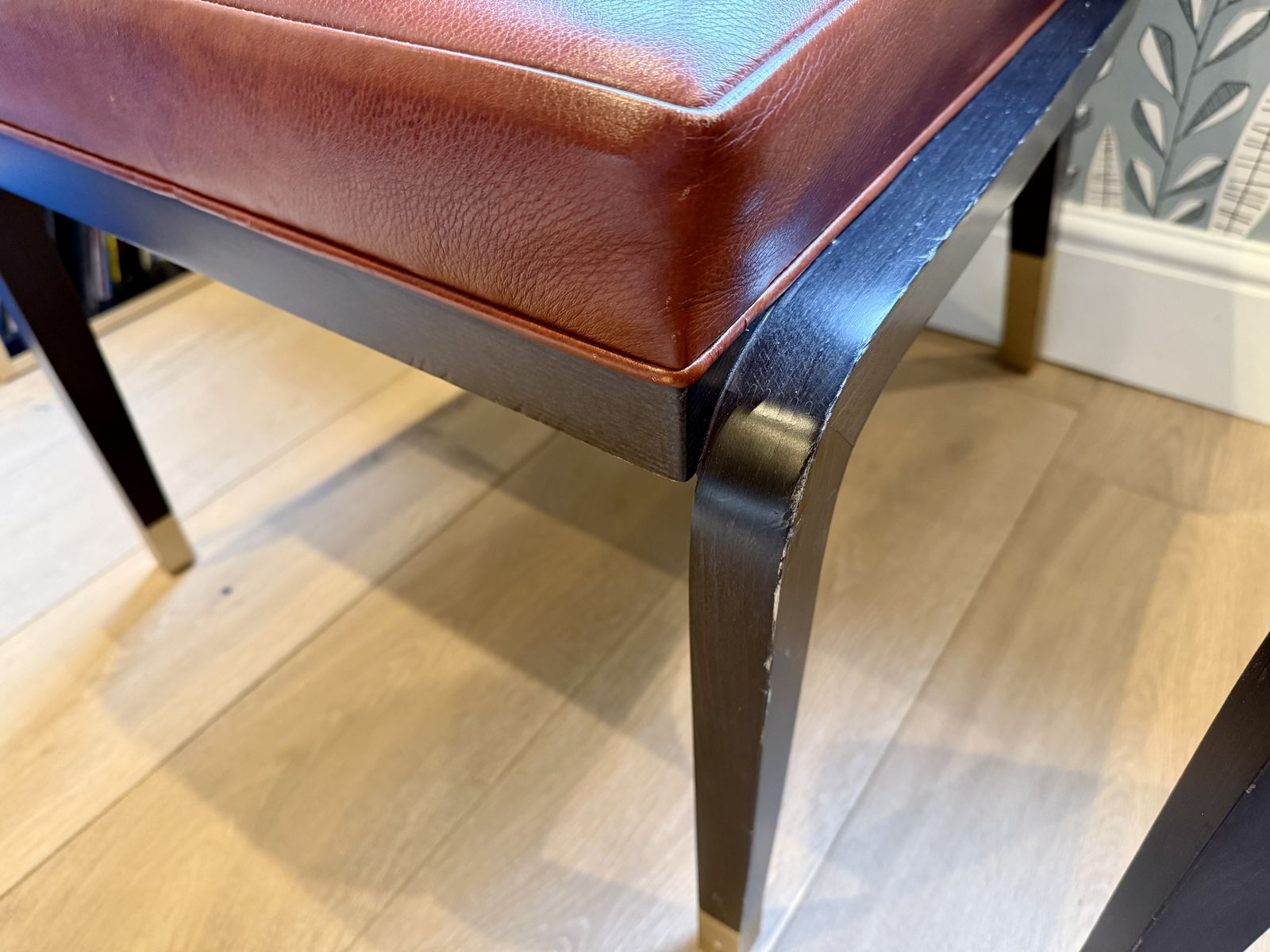 photo furniture Set Of 6 Exceptionally Comfortable Ben Whistler Leather & Velvet Dining Chairs.