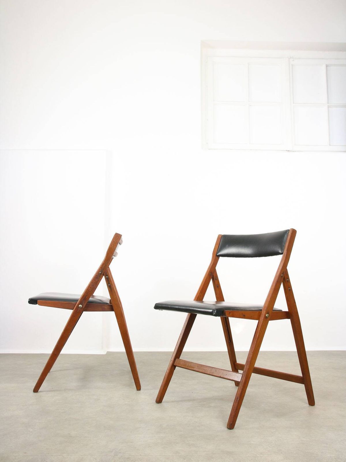 photo furniture Vintage Eden Folding Chair By Gio Ponti, 1960s
