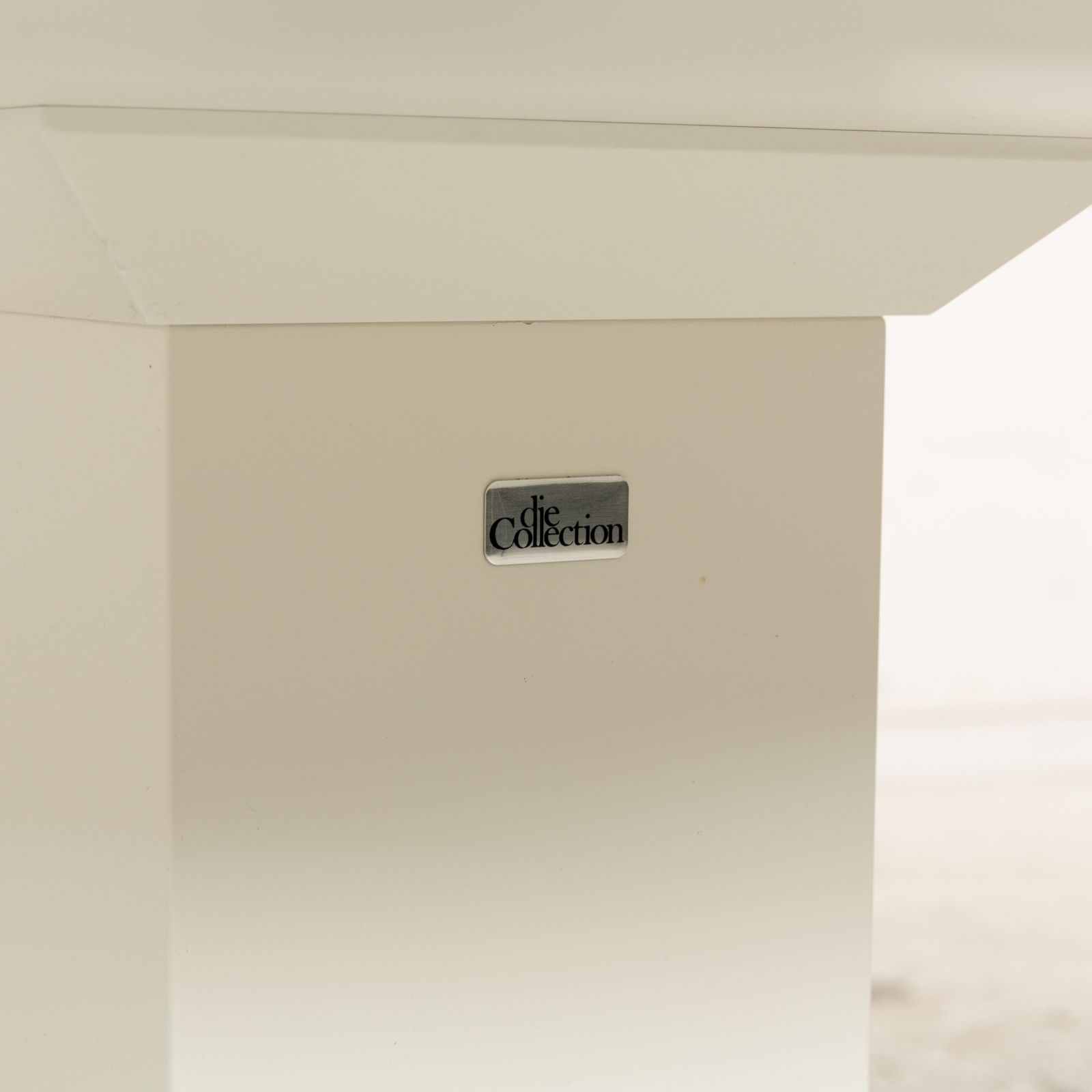 Table à manger Bacher Todo Wood Glass en blanc photo for sale