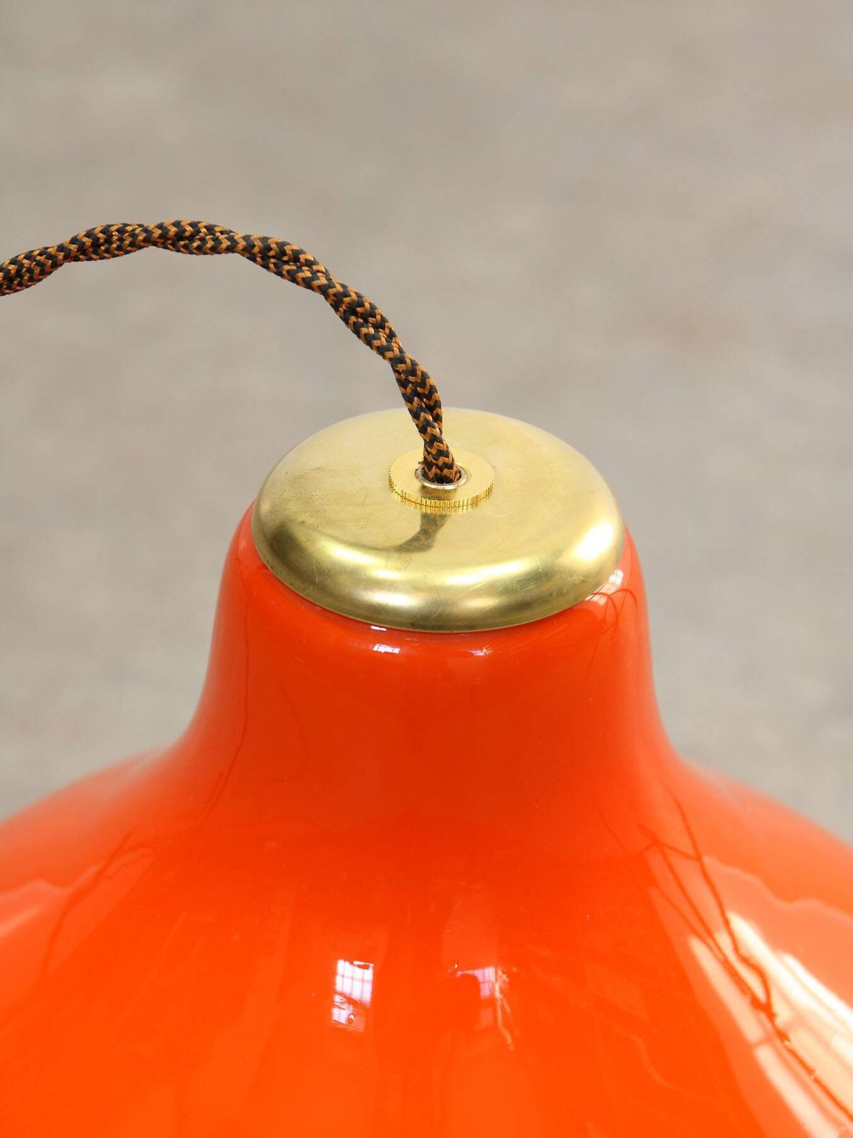 photo vintage Mid Century Italian Orange Glass And Brass Pendant Lamp