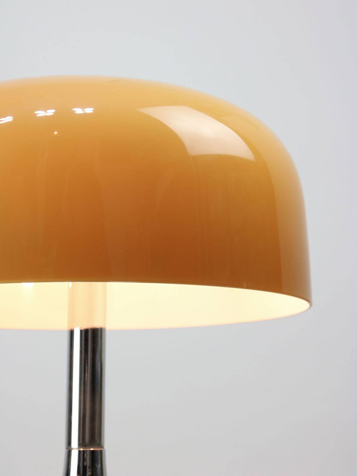 Space Age Medusa Desk Lamp By Luigi Massoni For Guzzini photo 1258.0