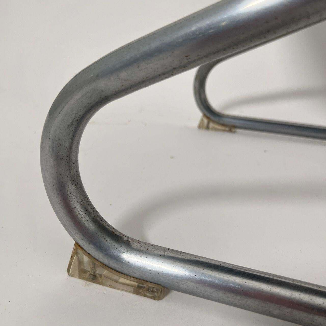 photo furniture Pair Of Cantilever Z Chairs, Steeltube And Black Fabric, Italy Circa 1970