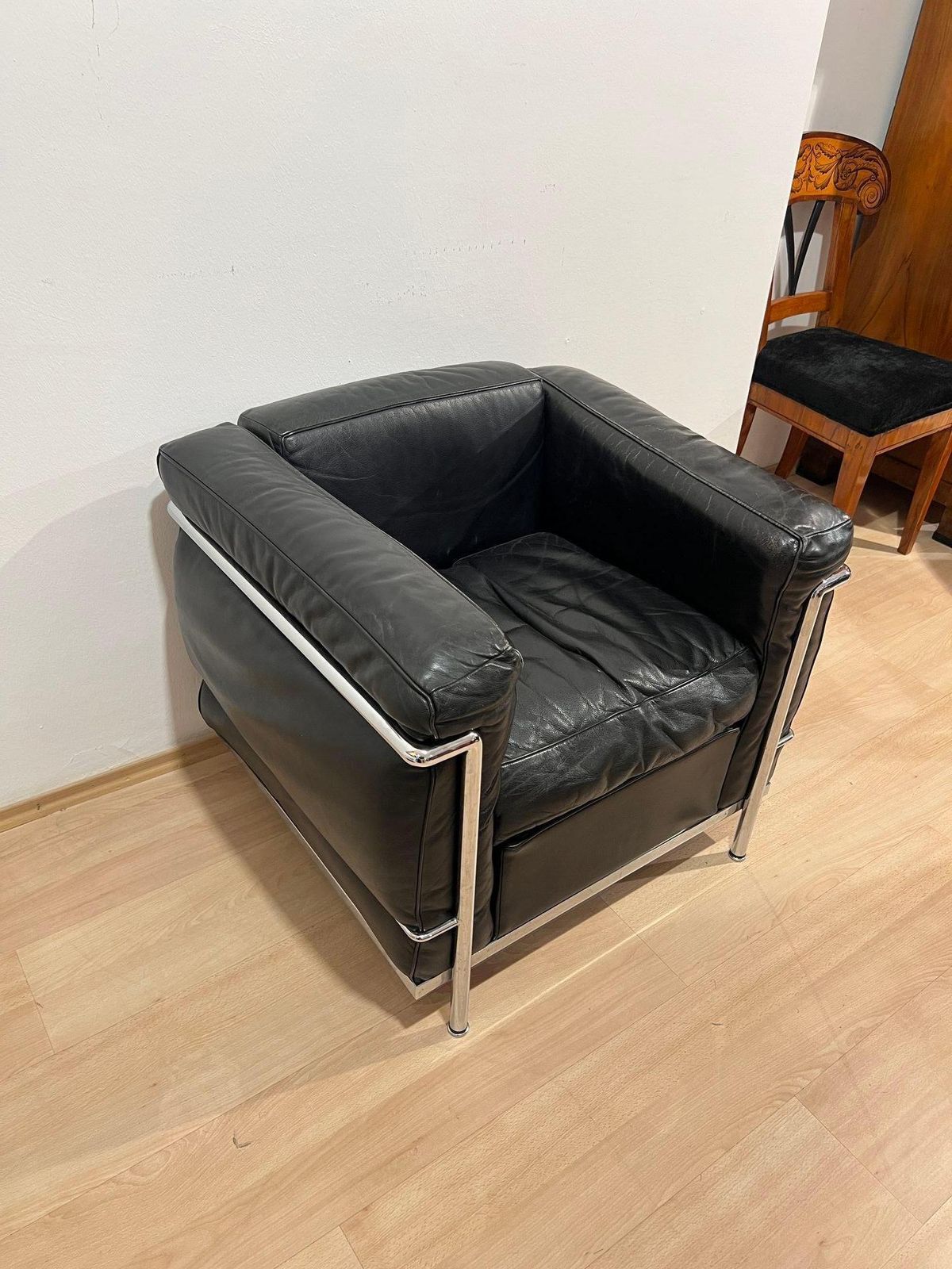 Lc2 Armchair, Chromed Steeltube And Black Leather, Italy Circa 1960s photo Furniture