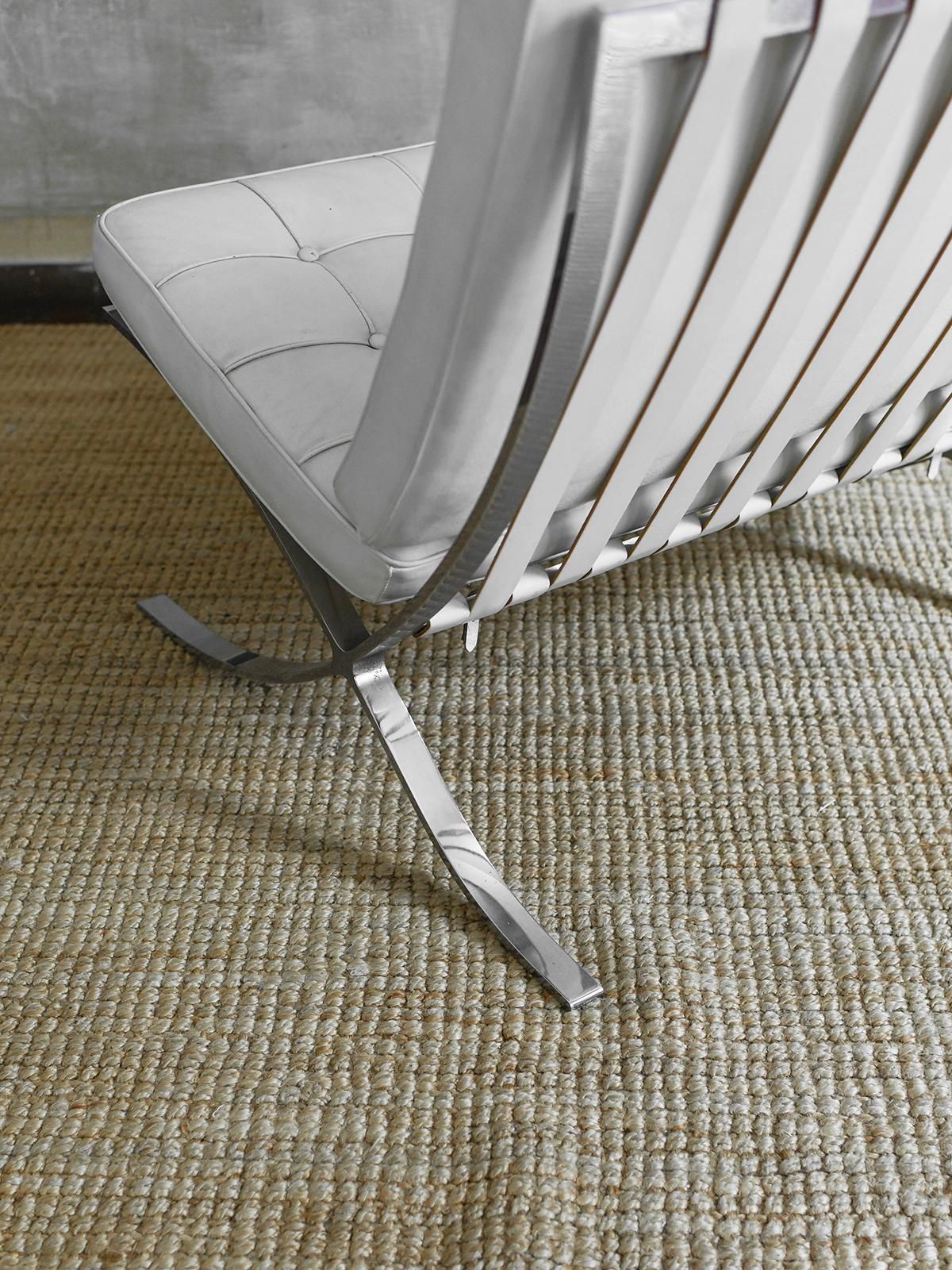 photo furniture Pair Of Mr90 Barcelona Chairs By Mies Van Der Rohe For Alivar