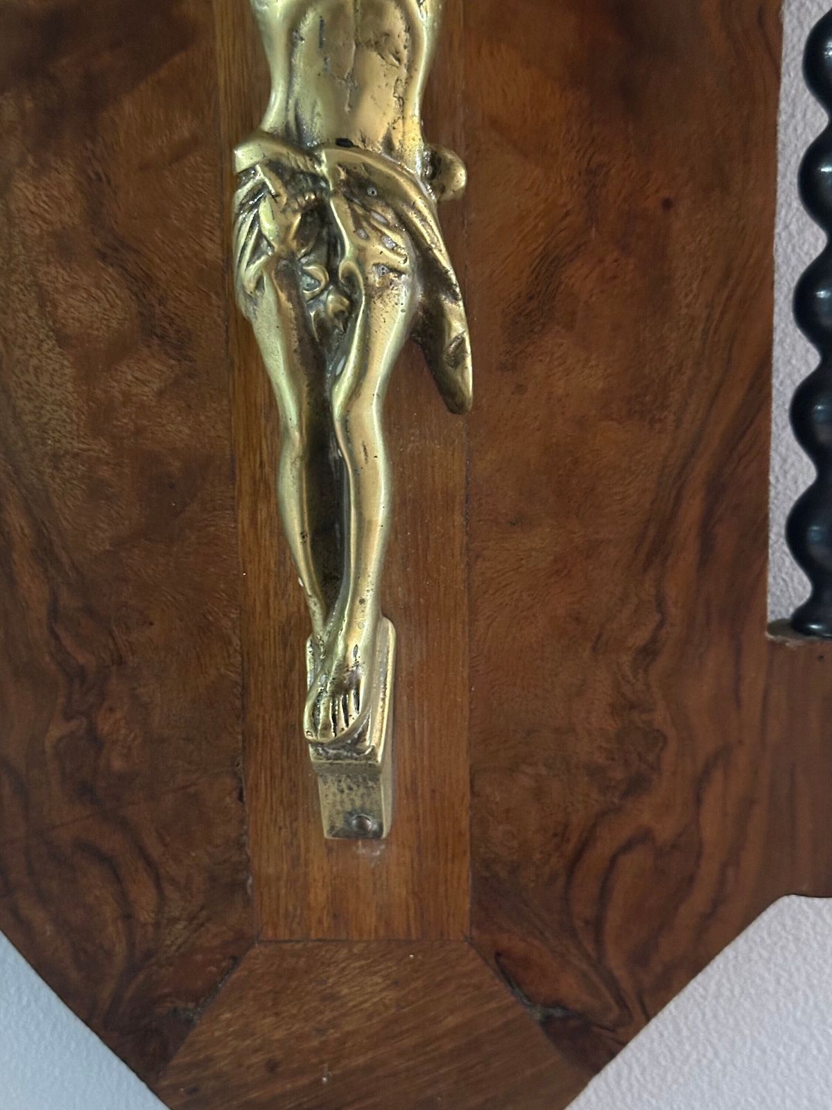 Antique Wooden Walnut Veneer And Brass Crucifux Plaque Wall Hanging photo vinterior