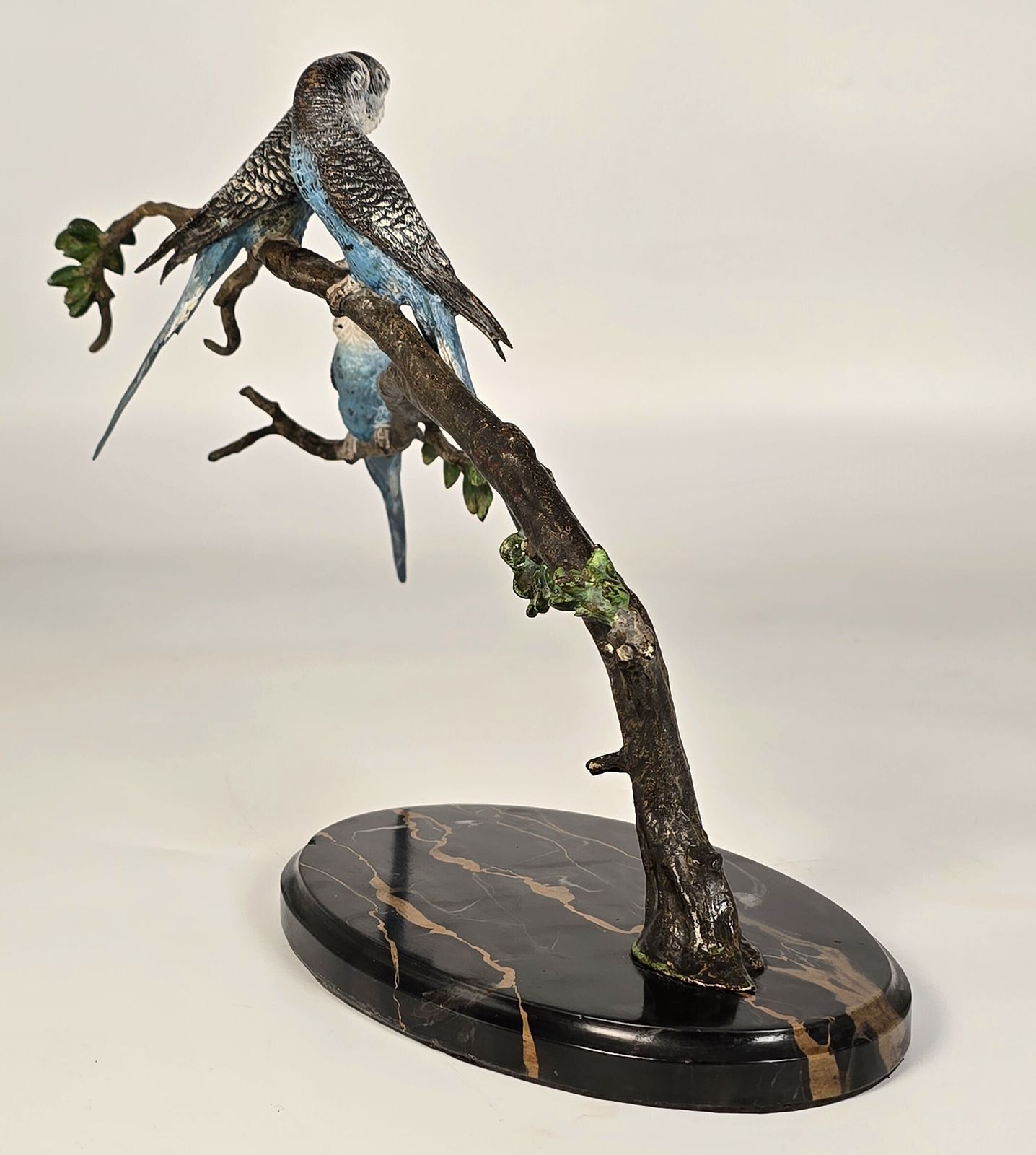 Vintage Austrian Cold Painted Bronze Study Of Three Budgerigars Perched On A Leafy Branch. photo vinterior