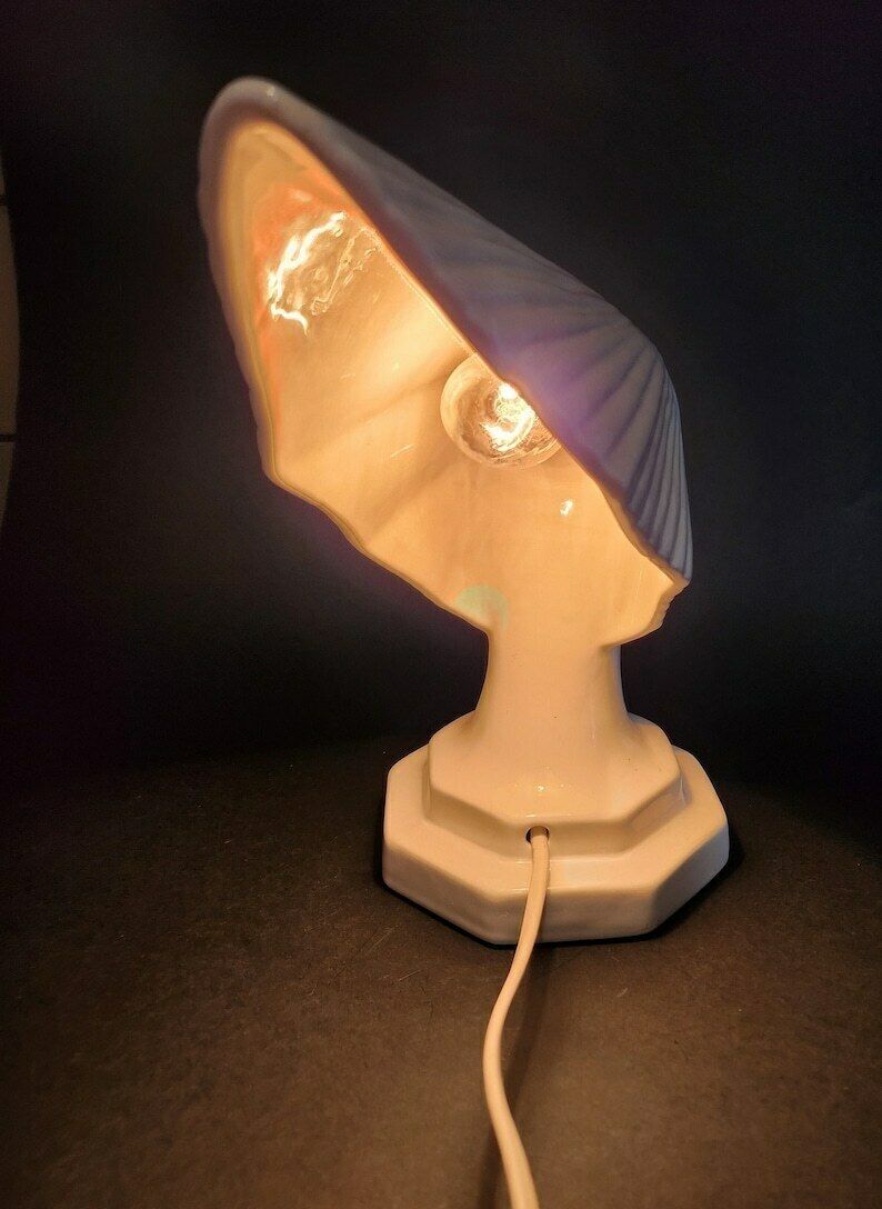 Vintage Rene Lalique Style Victoire Bed Side Lamp By Hubert Olivier From France photo vinterior